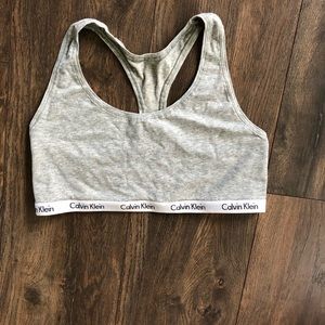 Calvin Klein - Women's Racerback Bra